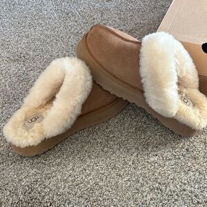 UGG Women's Disquette Platform Slippers